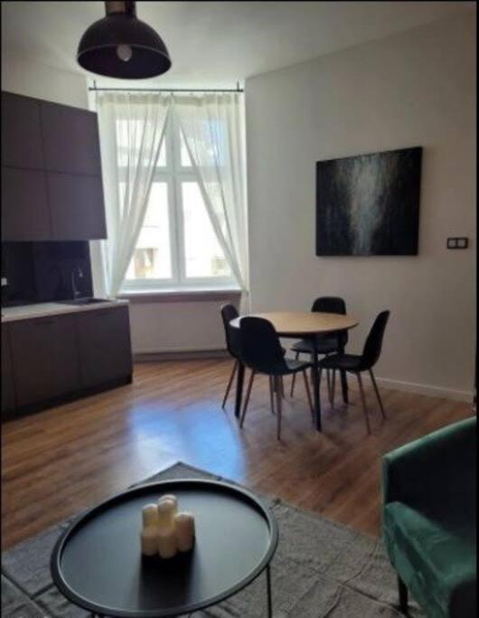 Nettuno Dowborczyków Apartamento Łódź Exterior foto